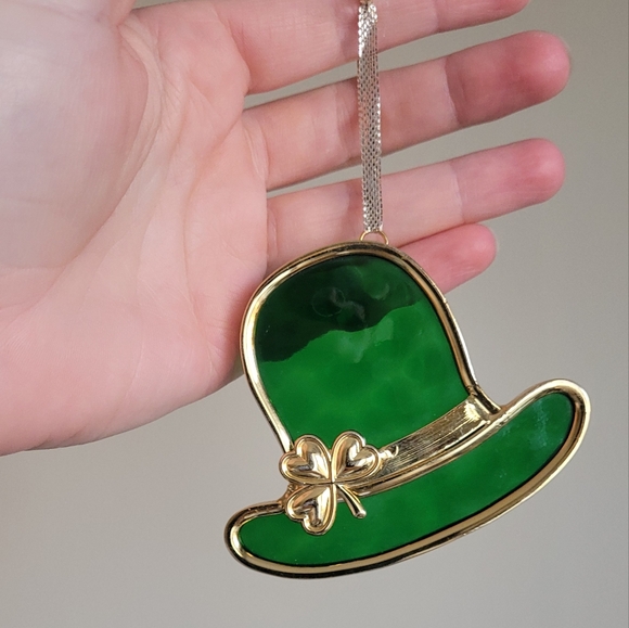 Luck of the Irish 🍀 3 St. Patrick's Day window hanging decorations 🍀 - Picture 3 of 4